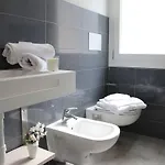 Arena Hotel 3*