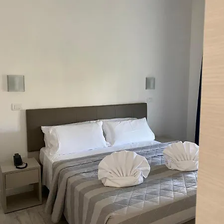 Arena Hotel 3*
