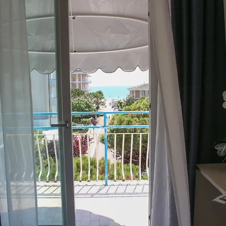 Hotel Arena 3*
